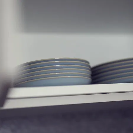 Leonart Living 12 公寓 *