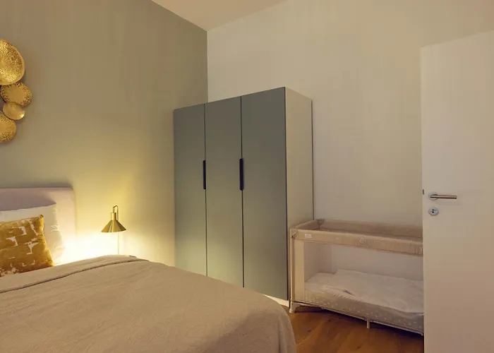 Leonart Living 12 Грац