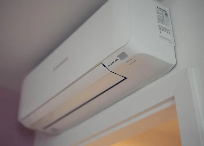 Апартаменты Leonart Living 12 *